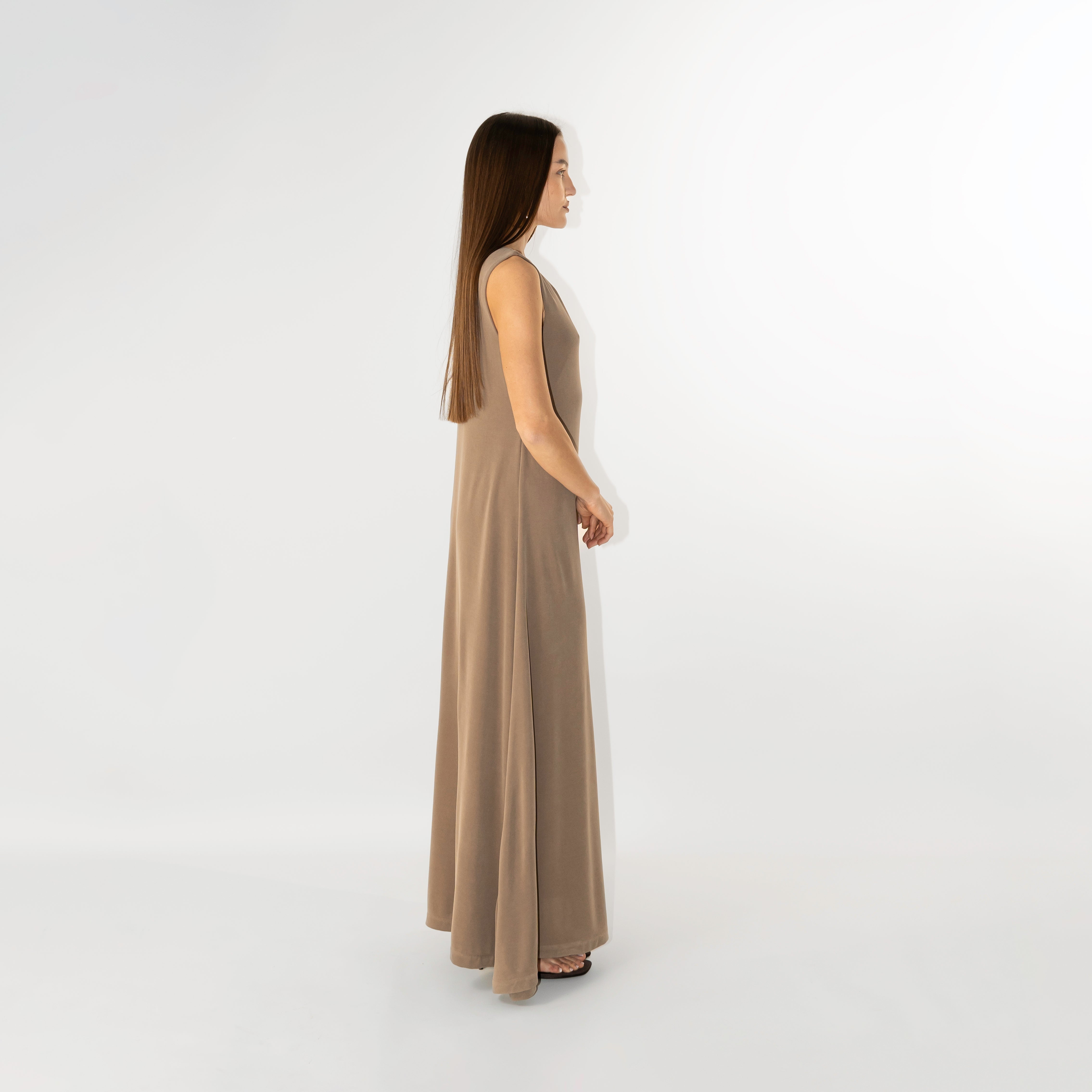 Abito maxi scollo tondo smanicato