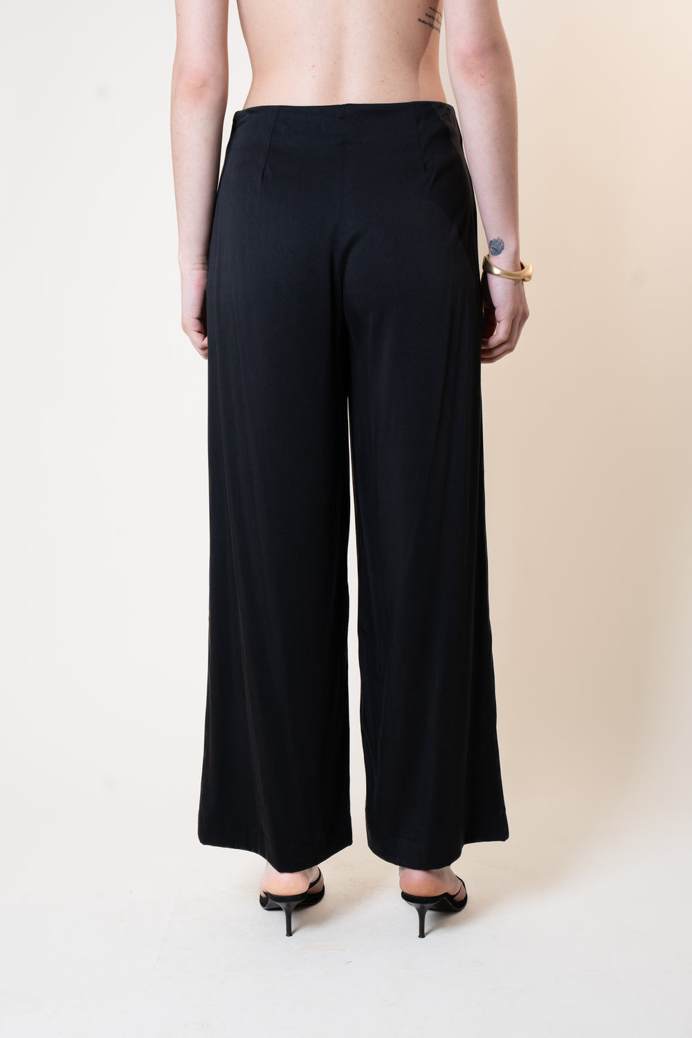 Pantaloni in tencel wide leg fit