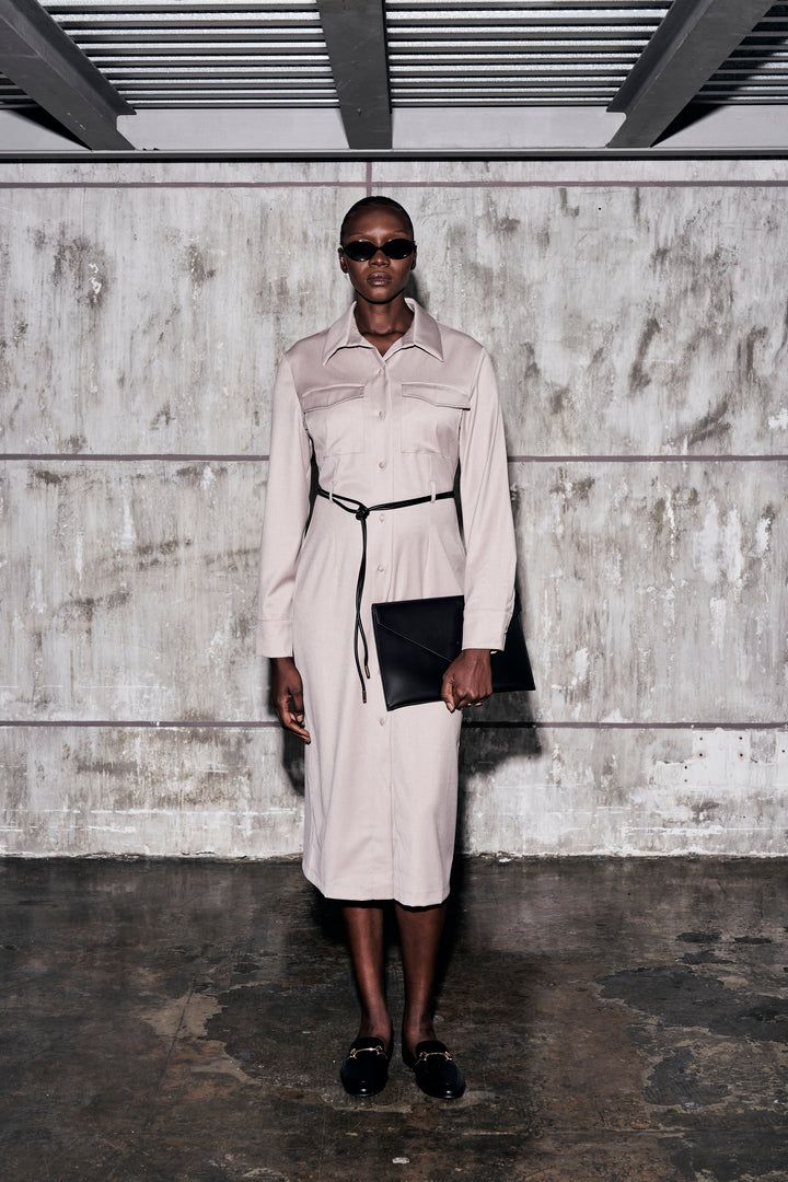 Abito chemisier con cintura