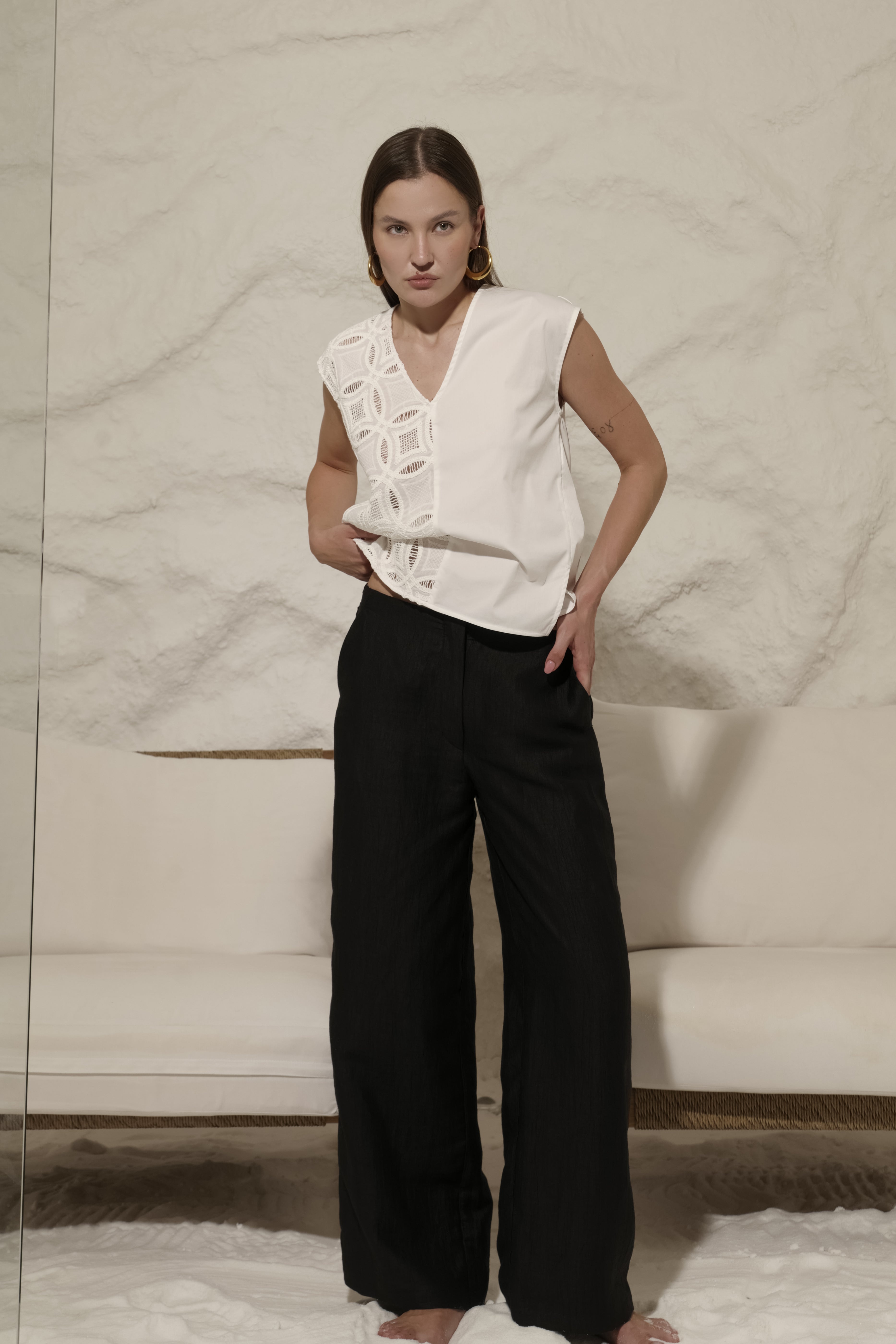 PANTALONI DRITTI IN LINO