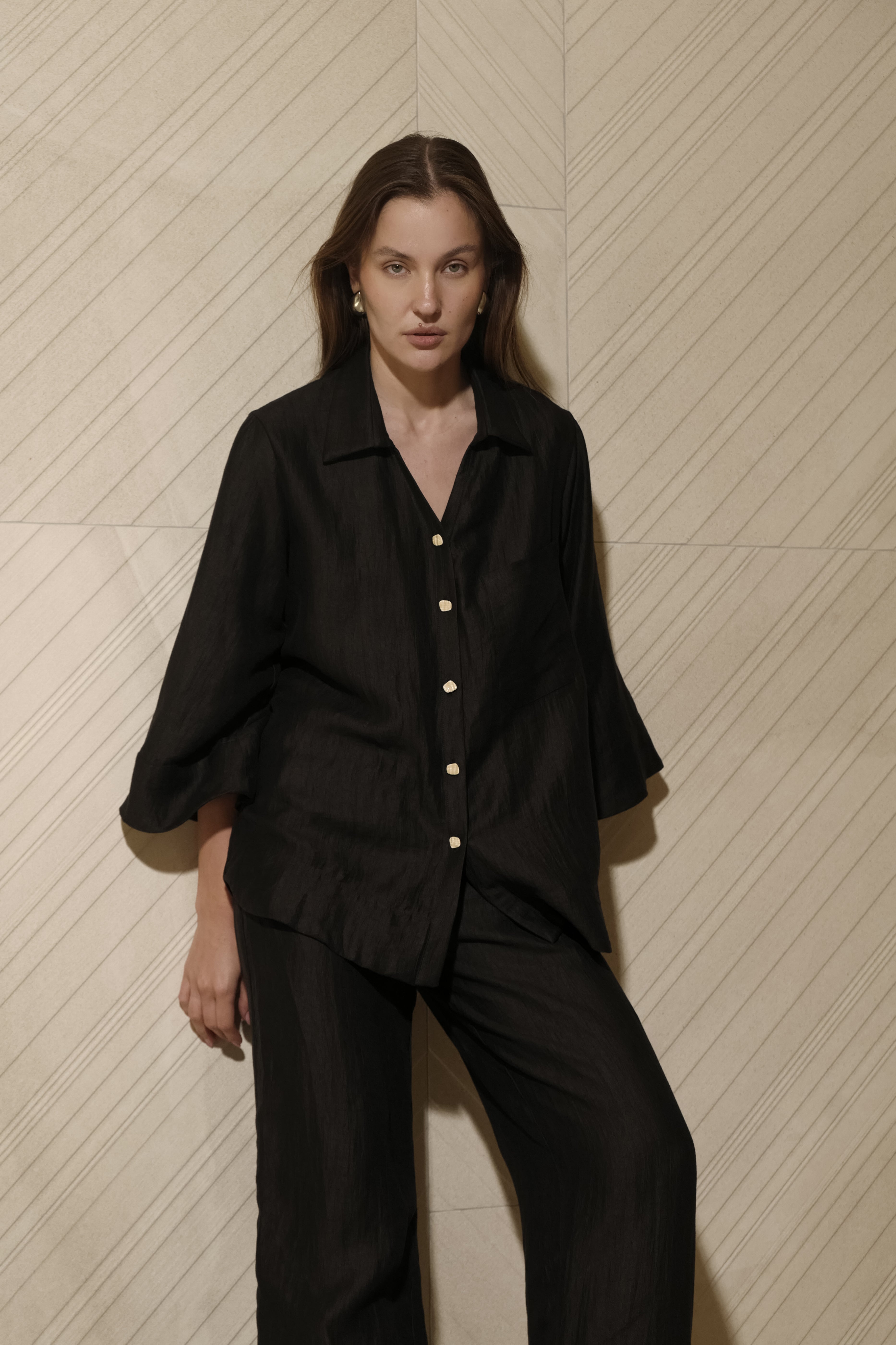 CAMICIA DAL TAGLIO MORBIDO CON MANICHE A 3/4 IN LINO