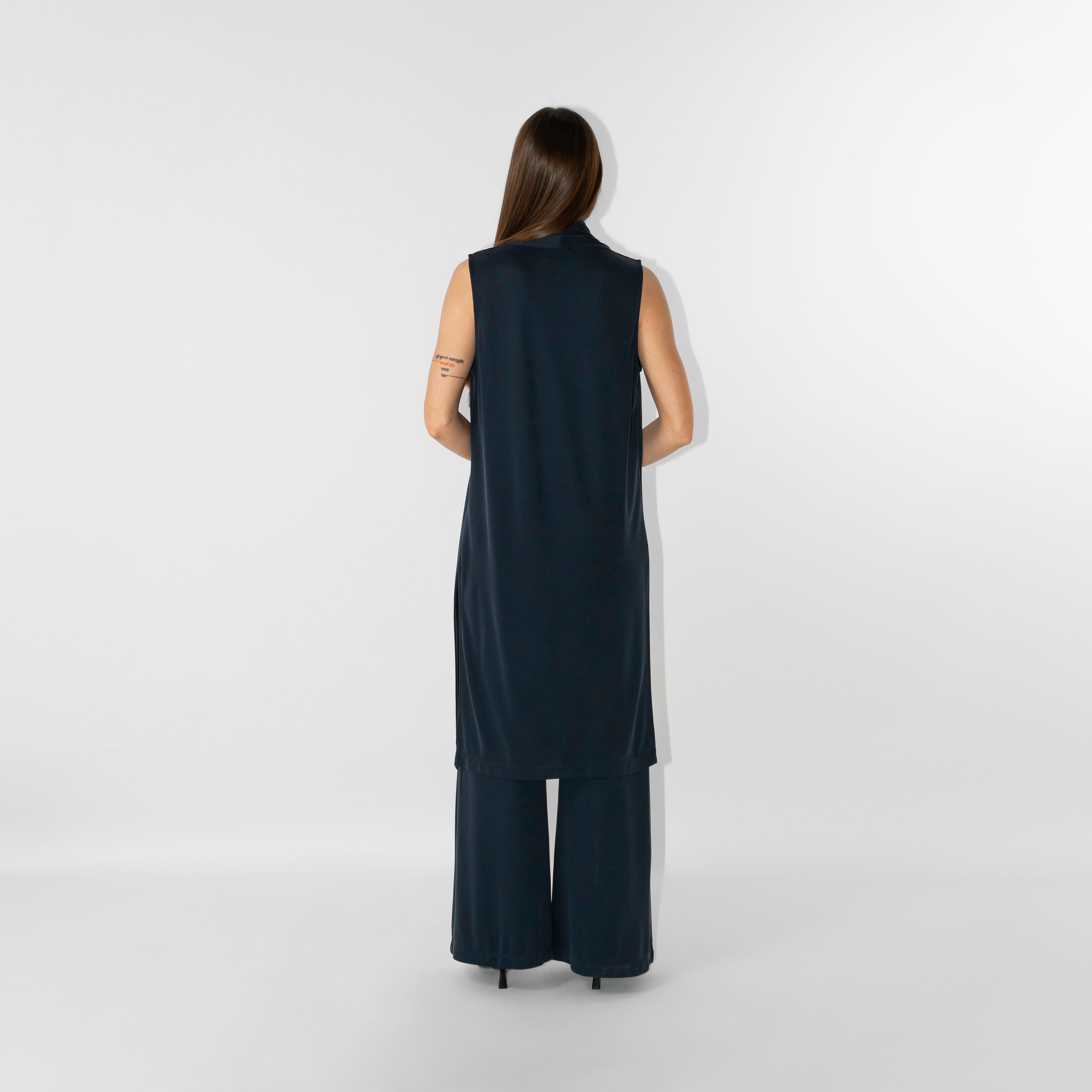 Gilet lungo chiusura con spillo