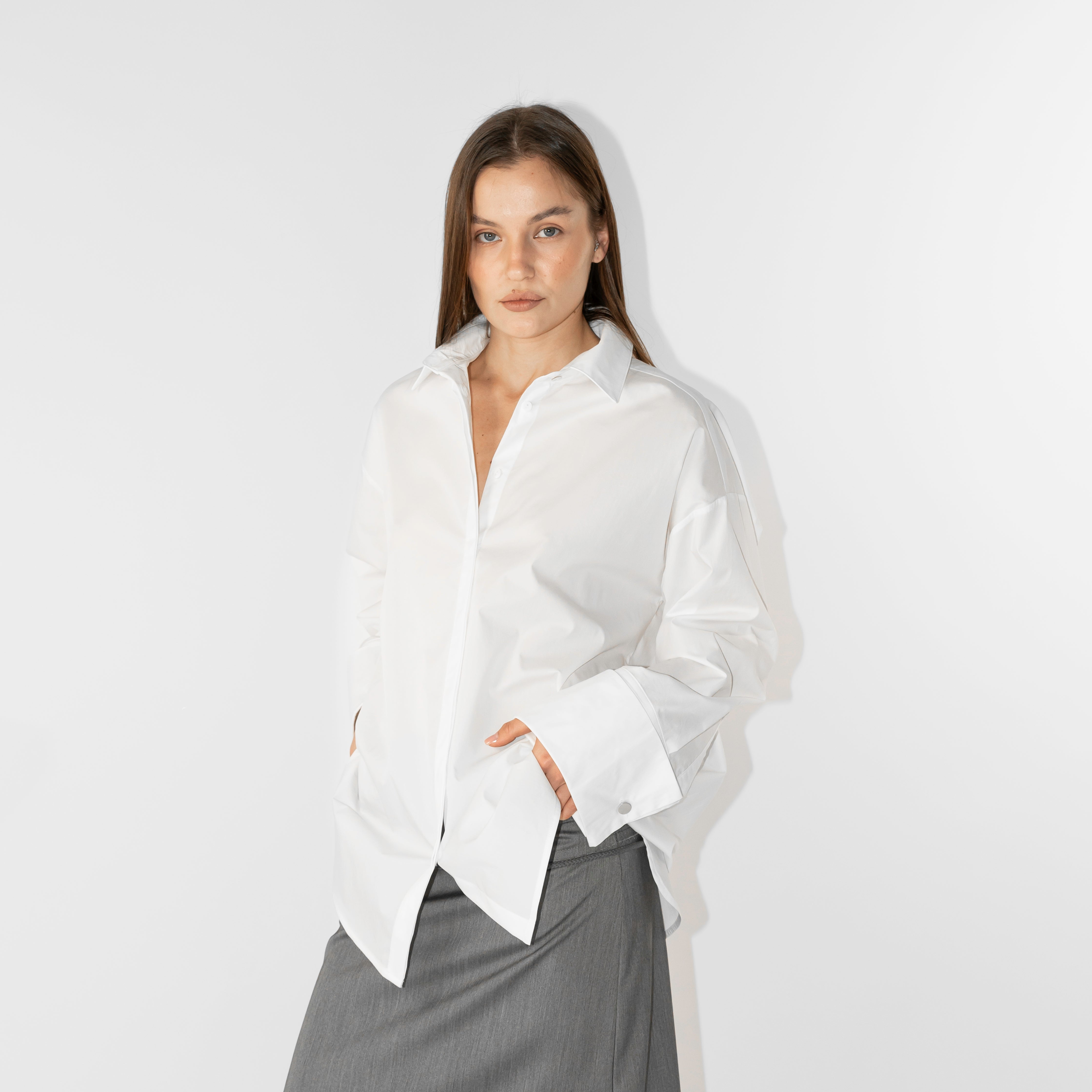 Camicia over con polsi ampi