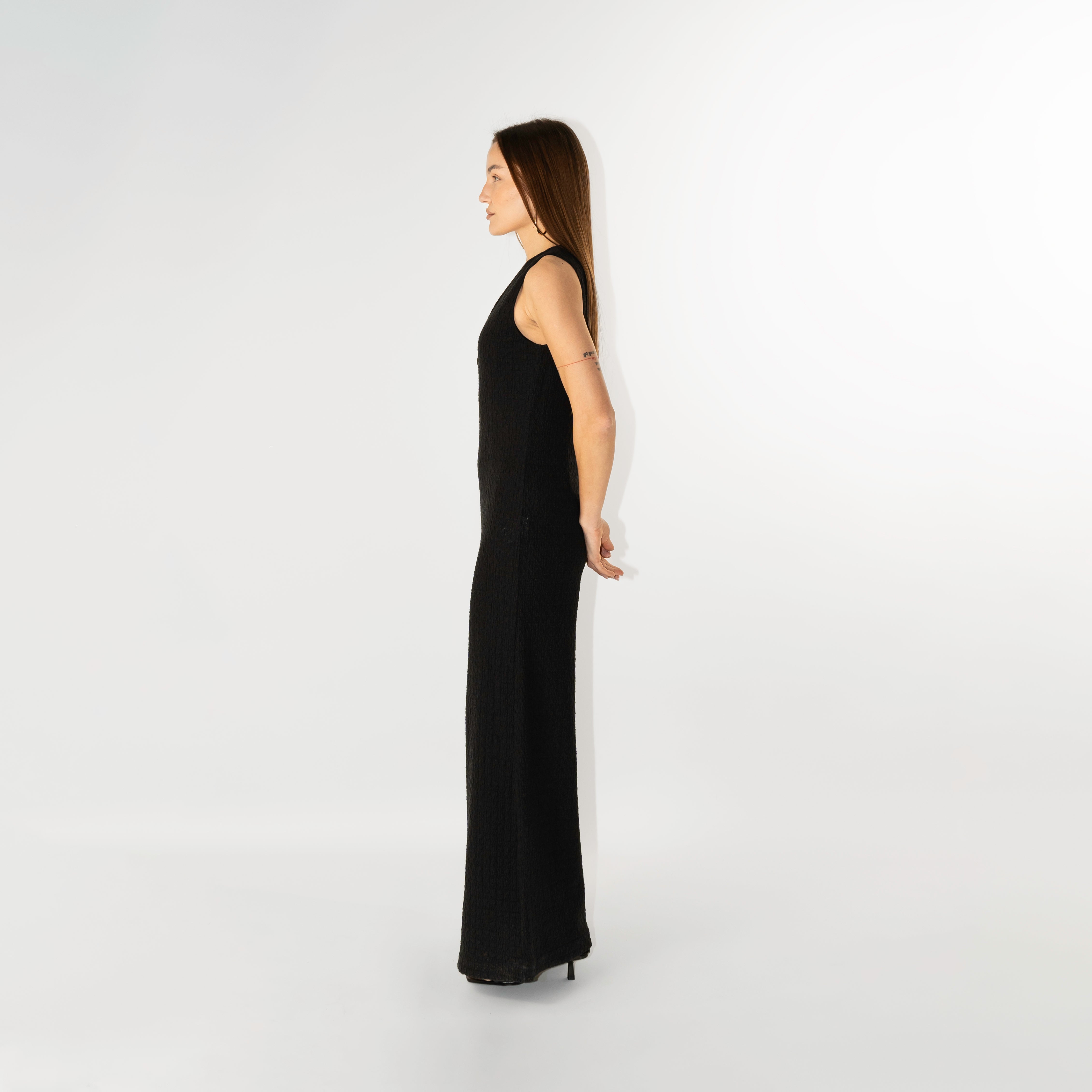 Tuta Jumpsuit smanicata con texture martellata