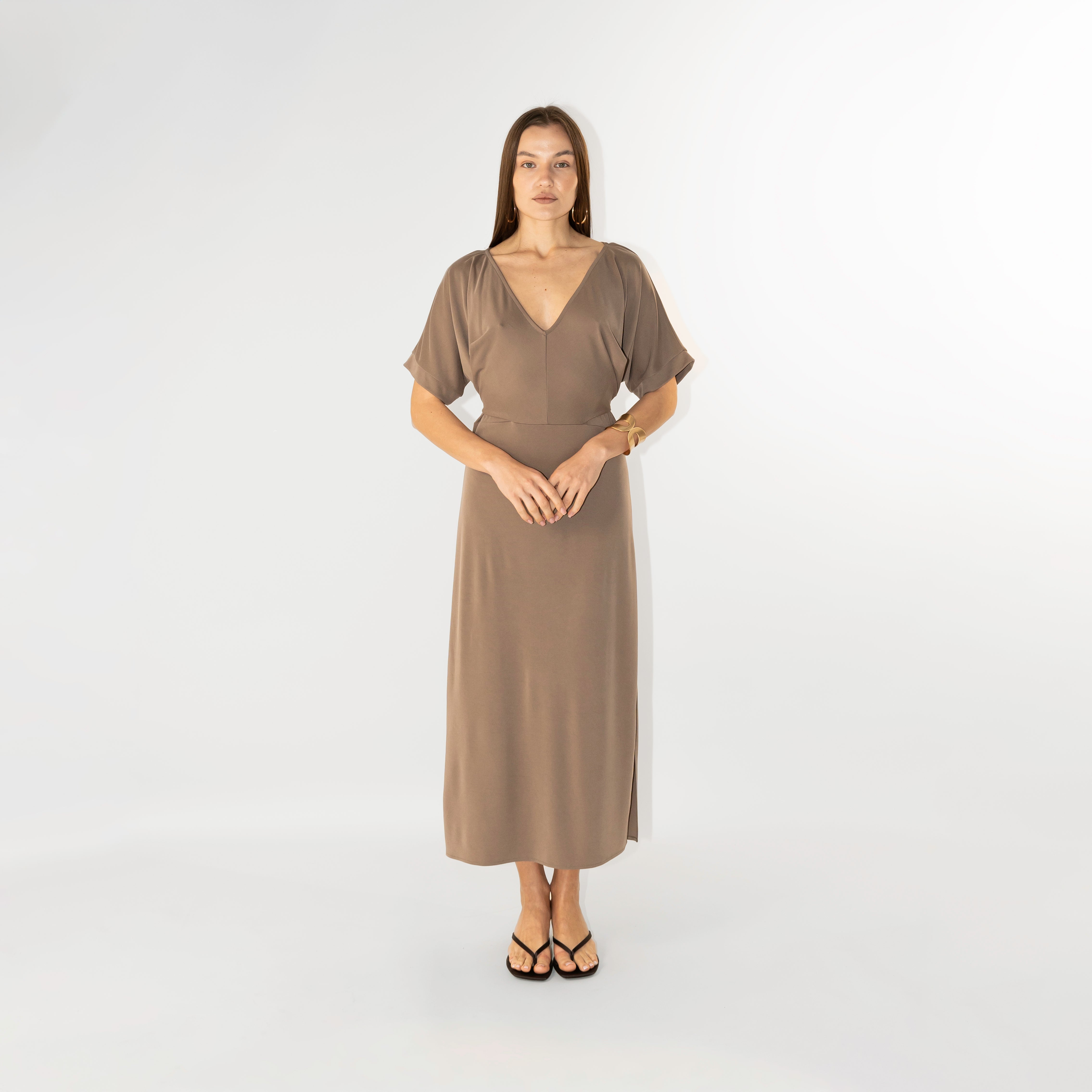 Abito midi in modal scollo a V
