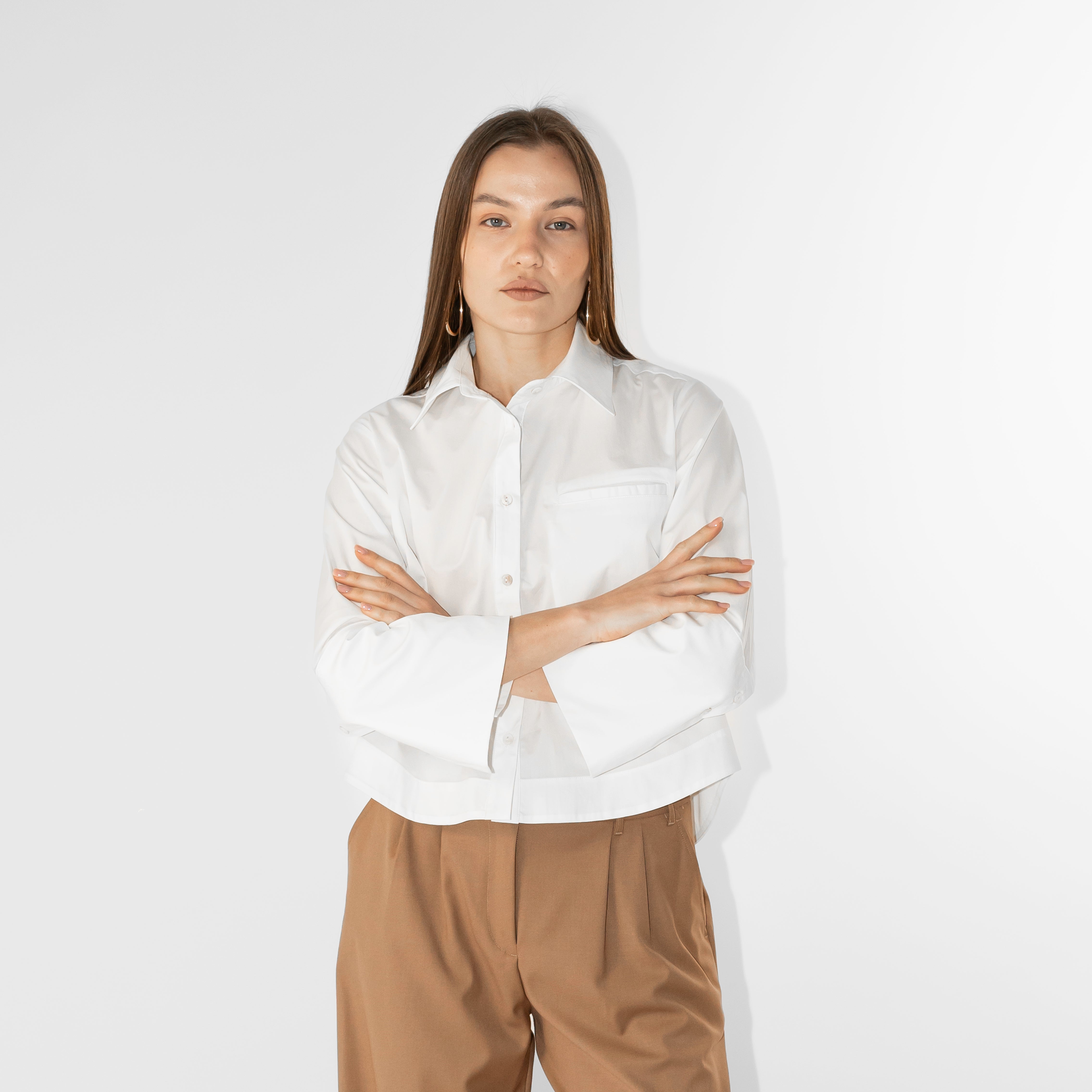 Camicia corta in popeline con maniche a campana