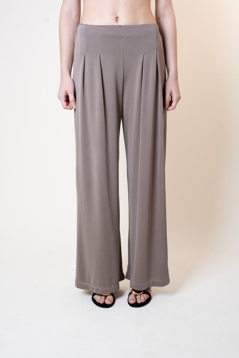 Pantaloni in modal wide leg fit