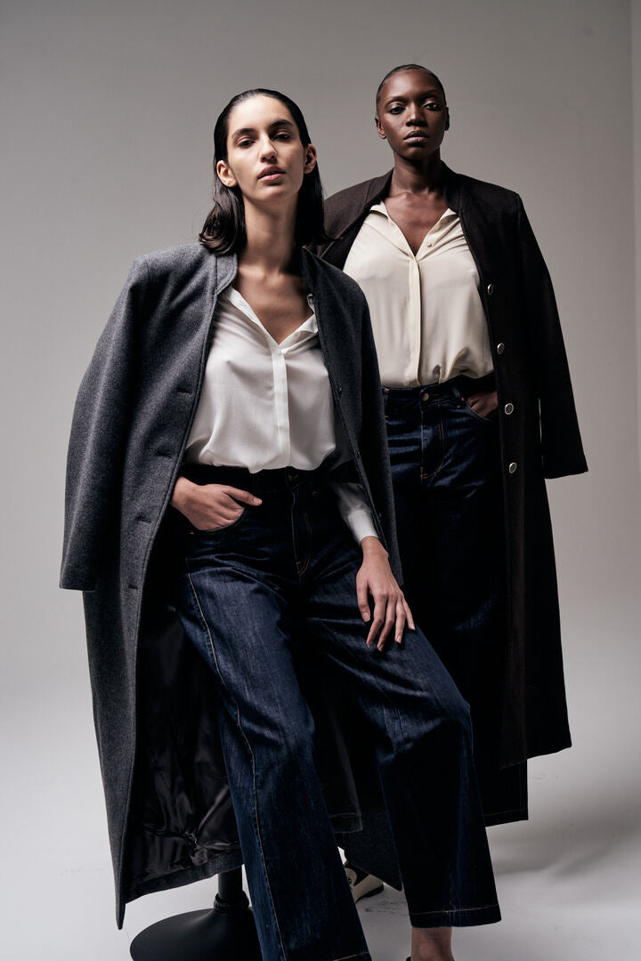 Camicia in seta dal taglio classico