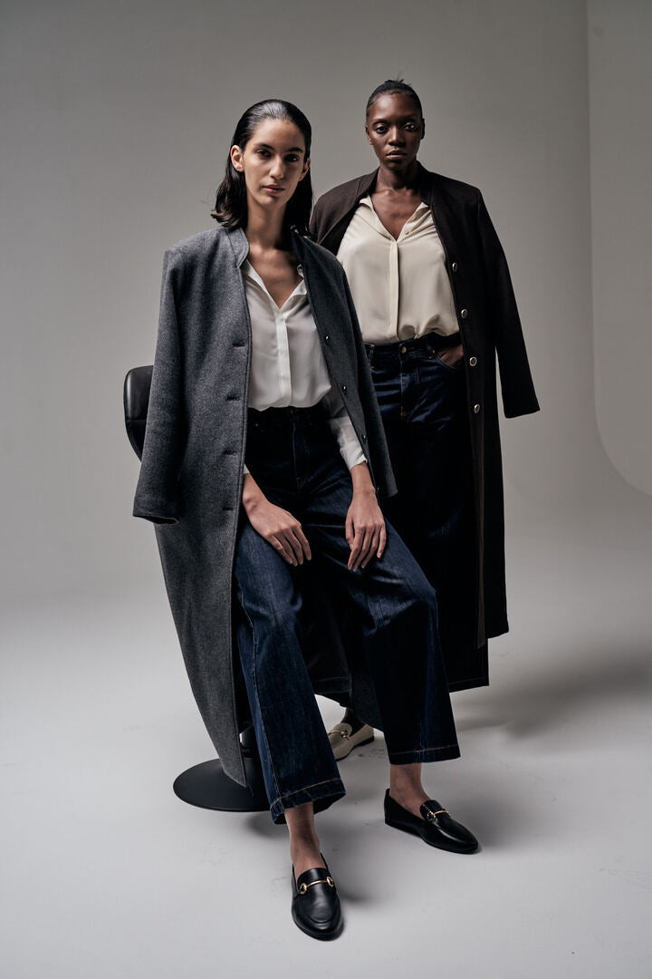 Cappotto lungo in lana con cintura opzionale