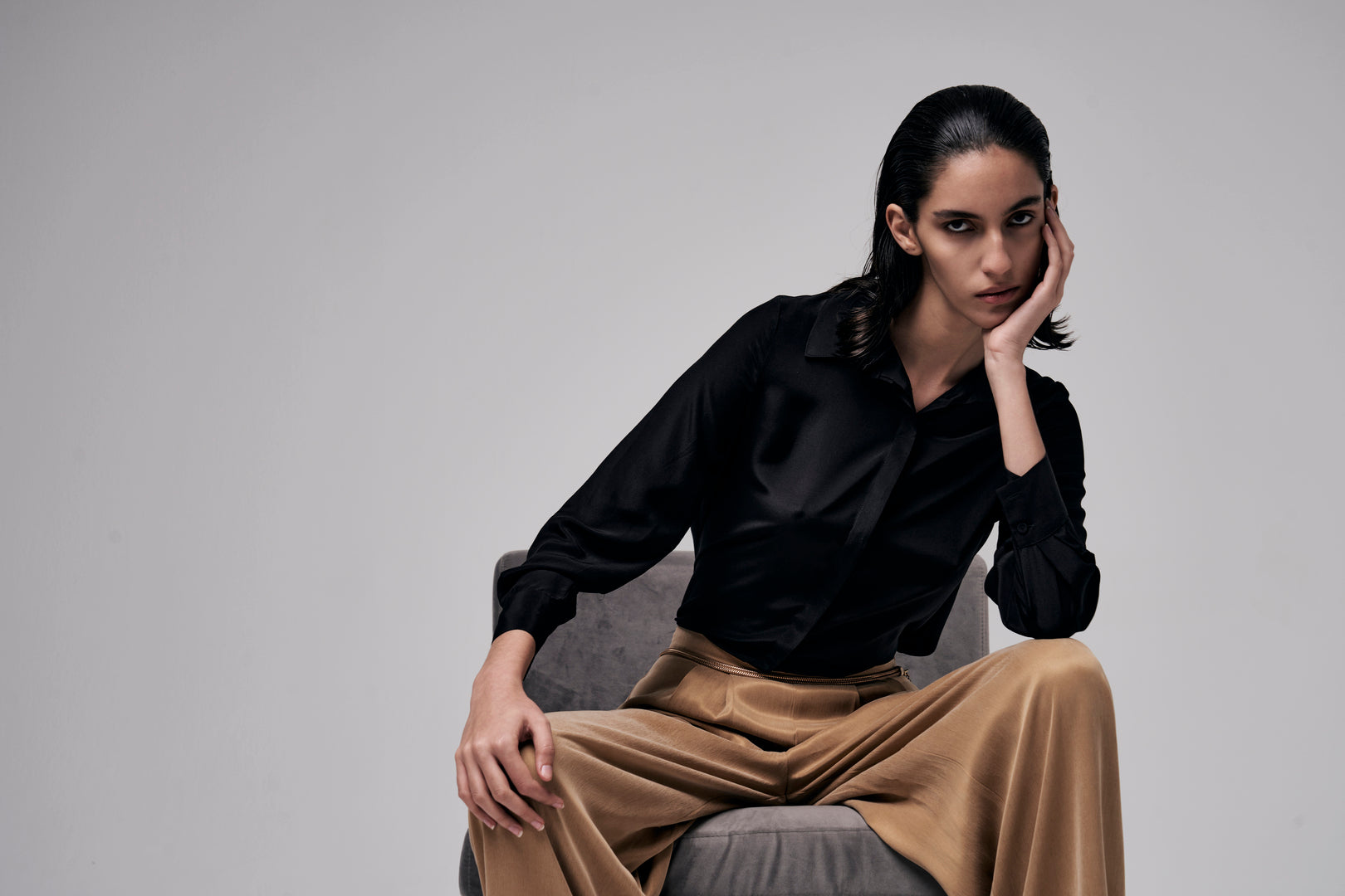 Camicia in seta dal taglio classico